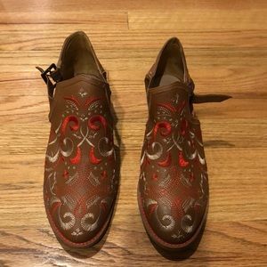 Kelsi Dagger Embroidered Cutout Booties